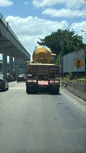 Carmix en carretera, rumbo a El Salvador